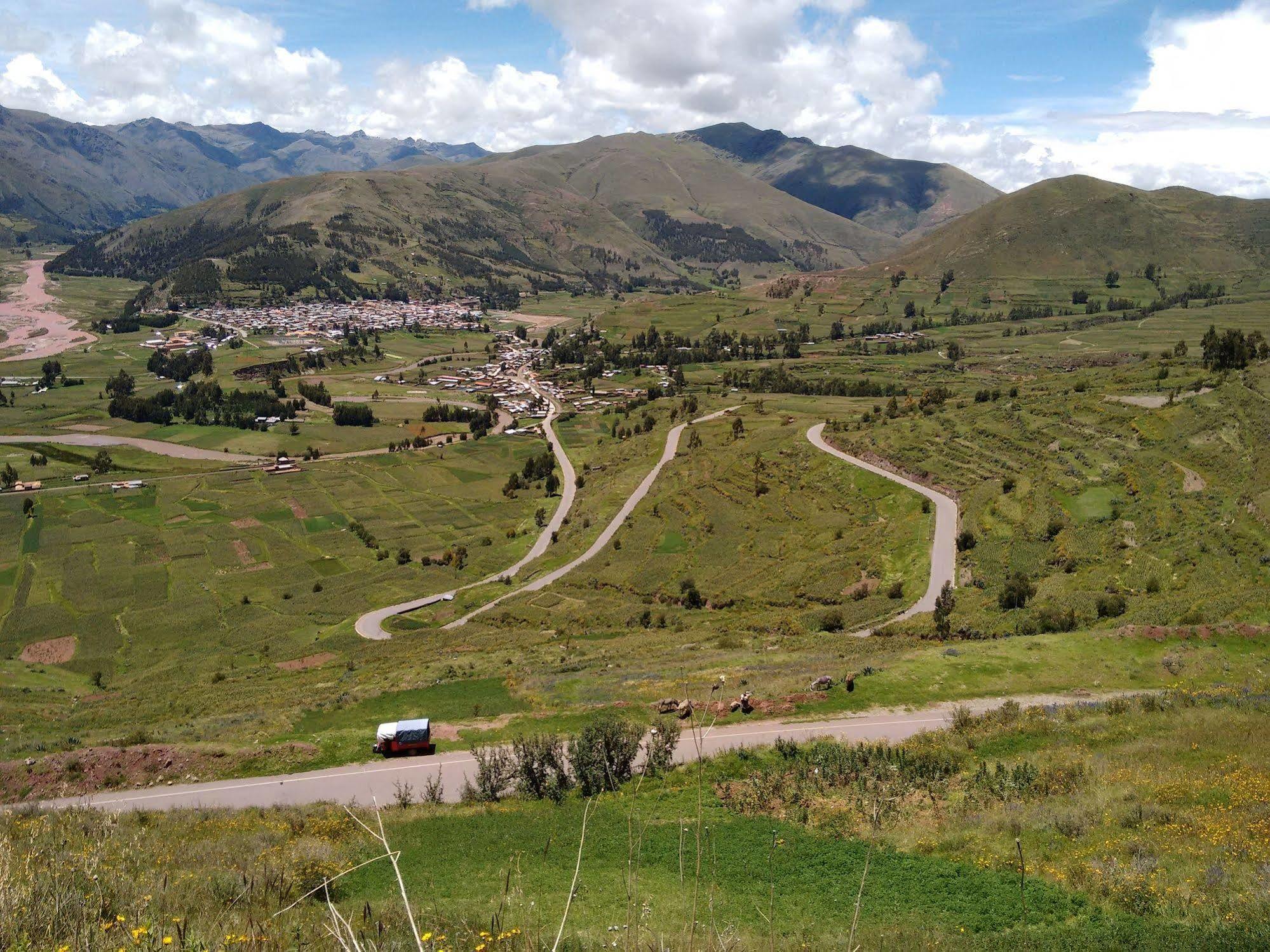 Bunker Hostal Cuzco Exterior foto